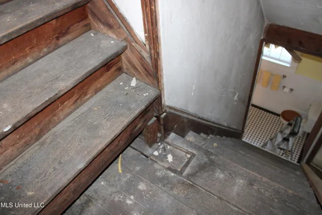 $1,275,000 | Undisclosed Address, Ellisville, MS 39437