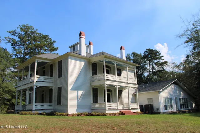 $1,275,000 | Undisclosed Address, Ellisville, MS 39437