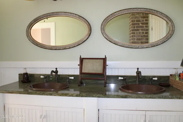 $1,275,000 | Undisclosed Address, Ellisville, MS 39437