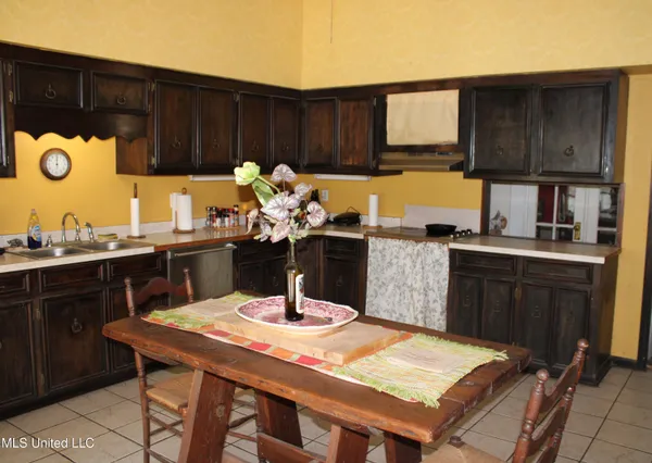 $1,275,000 | Undisclosed Address, Ellisville, MS 39437