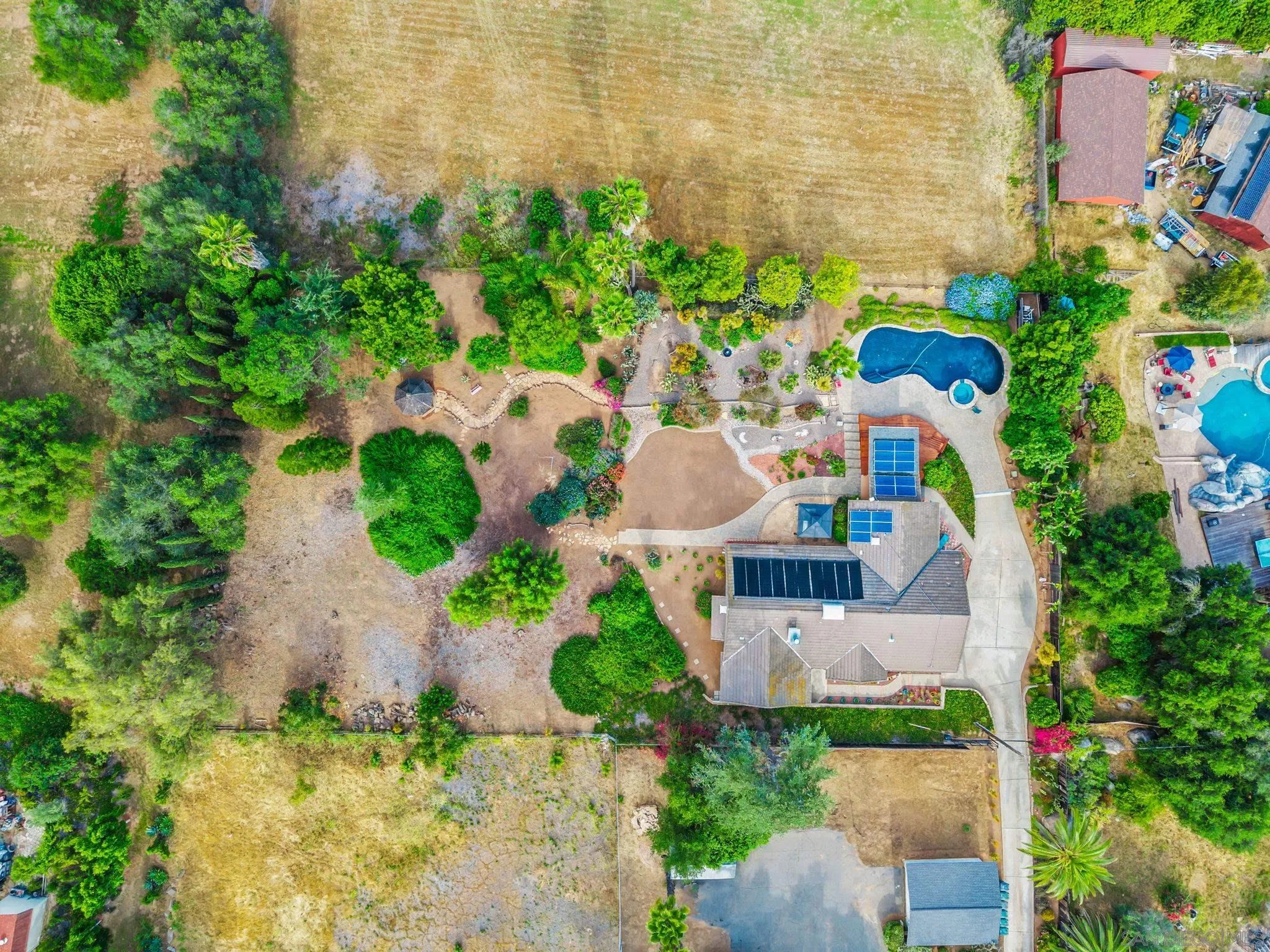 2029 Oro Verde Road Escondido, CA 92027 - Photo 37 of 40