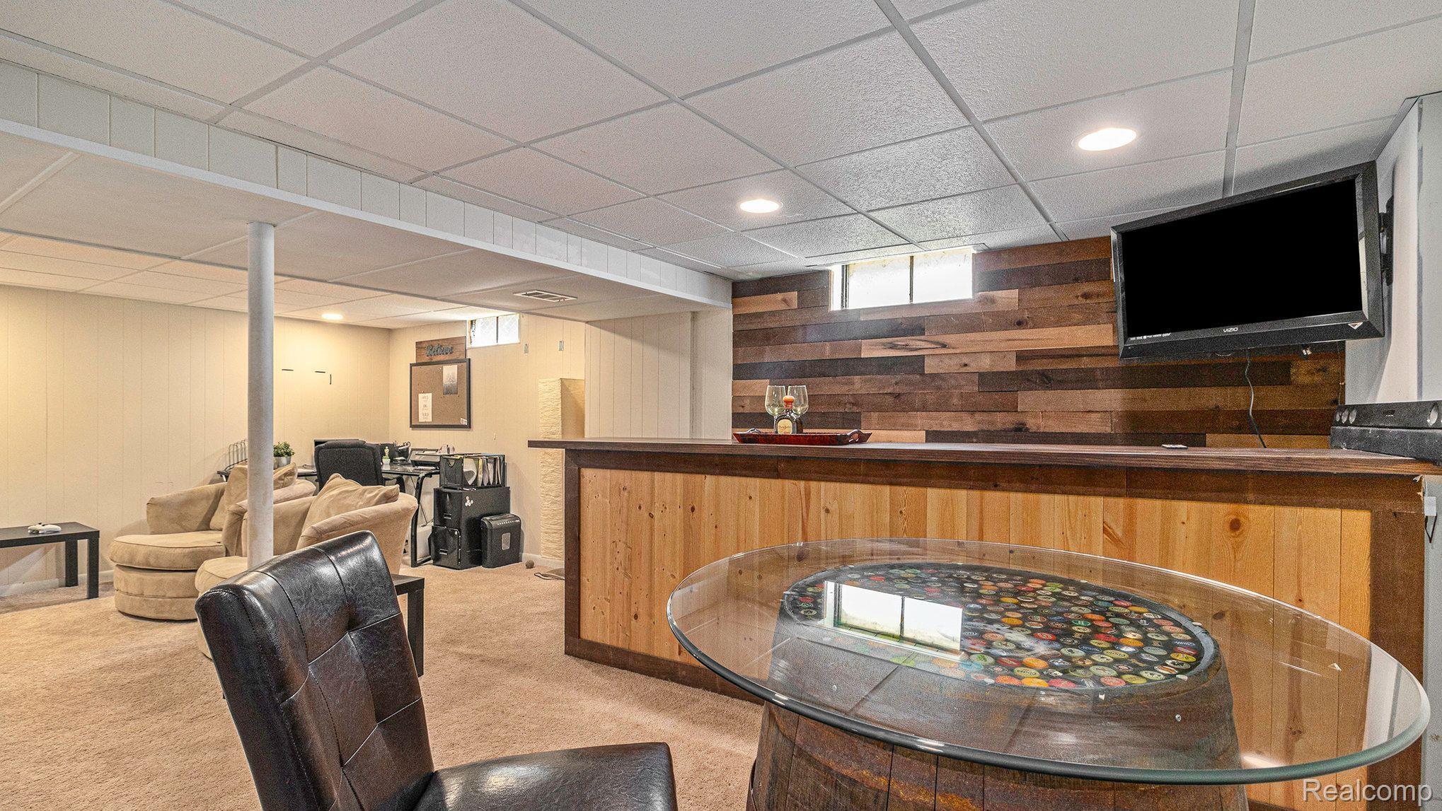 903 Brighton Lake Road Brighton, MI 48116 - Photo 12 of 16 Gallery Image 12