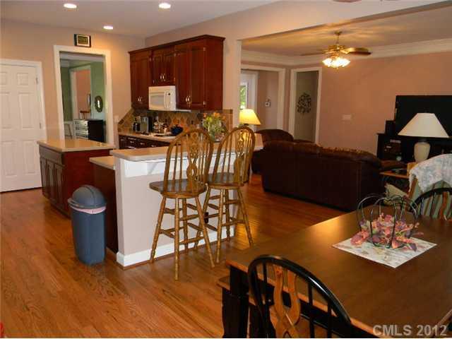 12124 Farnborough Road Huntersville, NC 28078 - Photo 15 of 16 Gallery Image 15