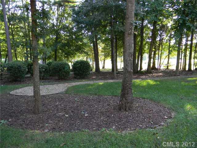 12124 Farnborough Road Huntersville, NC 28078 - Photo 6 of 16 Gallery Image 6