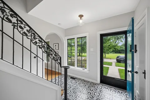 $1,150,000 | 2751 Girard Avenue, Evanston, IL 60201