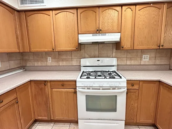 $1,745 | 7728 West Reade Avenue, Glendale, AZ 85303