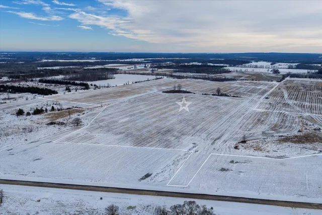 $579,900 | Debroux Court, Sturgeon Bay, WI 54235