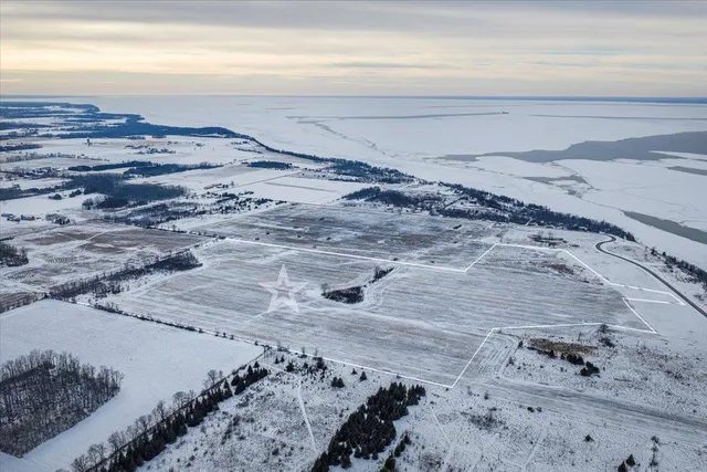 $579,900 | Debroux Court, Sturgeon Bay, WI 54235