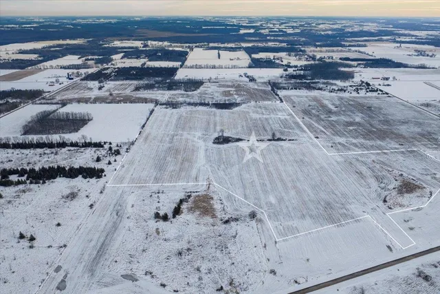 $579,900 | Debroux Court, Sturgeon Bay, WI 54235