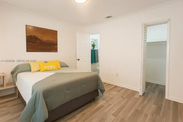 $549,999 | 535 Northeast 158th Street, Miami, FL 33162