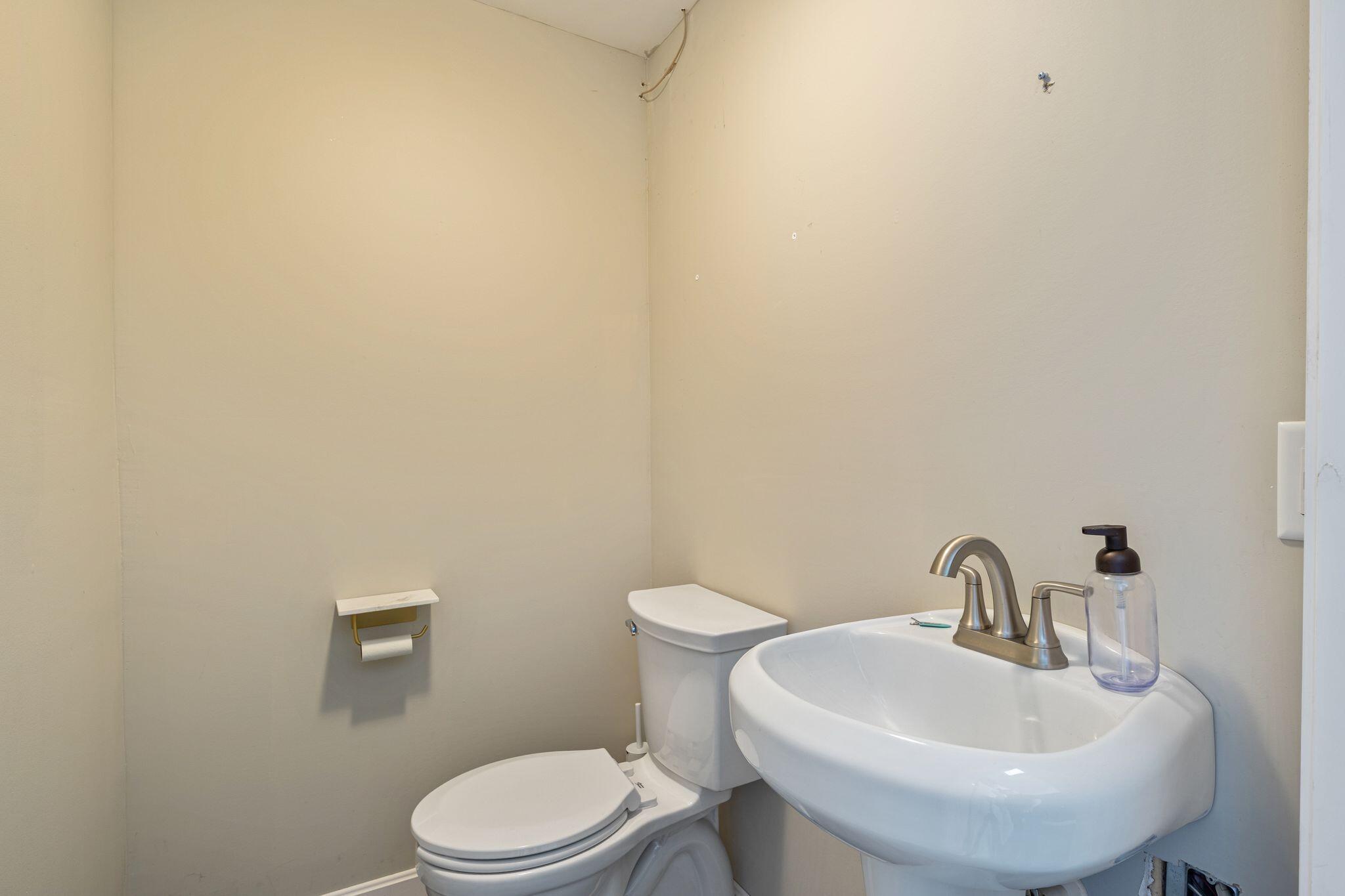 10 Elm Street Gorham, ME 04038 - Photo 34 of 43