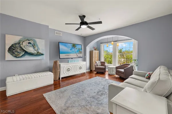 $1,700 | 23710 Walden Center Drive, Unit 305, Estero, FL 34134