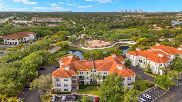 $1,700 | 23710 Walden Center Drive, Unit 305, Estero, FL 34134