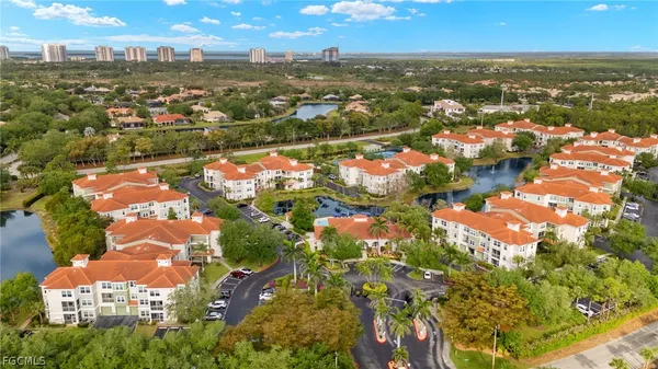 $1,700 | 23710 Walden Center Drive, Unit 305, Estero, FL 34134