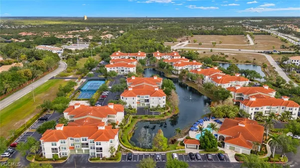 $1,700 | 23710 Walden Center Drive, Unit 305, Estero, FL 34134