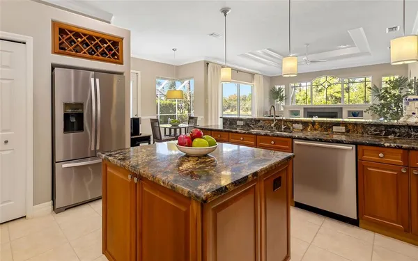 $875,000 | 9515 Royal Calcutta Place, Bradenton, FL 34202