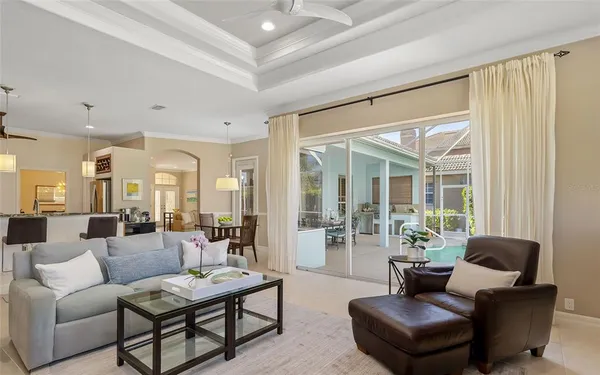 $875,000 | 9515 Royal Calcutta Place, Bradenton, FL 34202