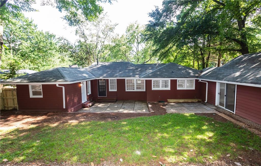 1392 Lively Ridge Road Northeast Atlanta, GA 30329 - Photo 36 of 41