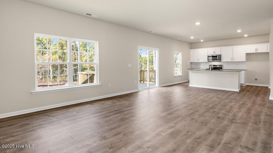 10811 Beard Way Bailey, NC 27807 - Photo 16 of 45 dr-horton-gretchen-pines-lot-73-038