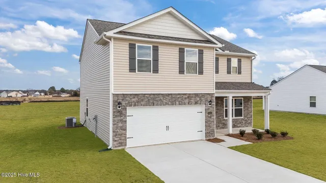 $324,880 | 10811 Beard Way, Bailey, NC 27807