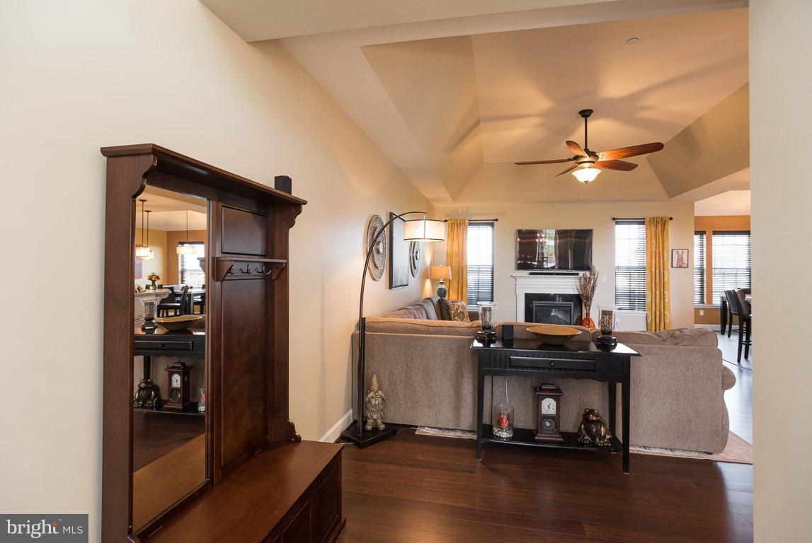1295 Cambria Road Westminster, MD 21157 - Photo 5 of 30 Interior (General)