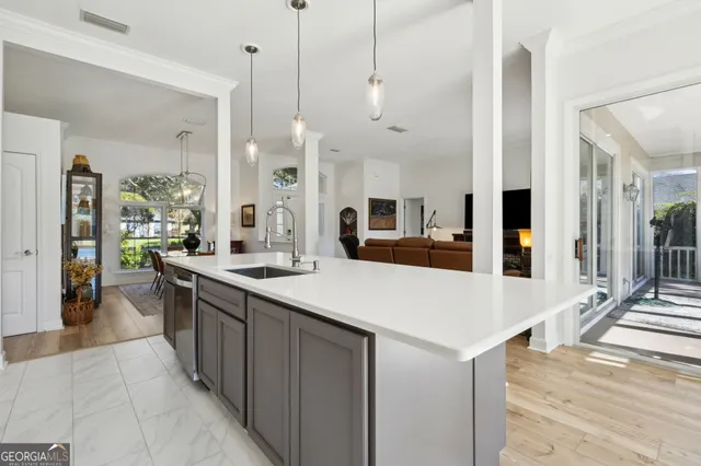 $495,000 | 502 Cardinal Circle East, St. Marys, GA 31558