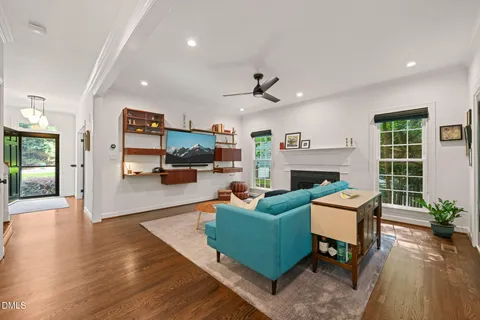 $899,900 | 102 Ormsby Court, Cary, NC 27519