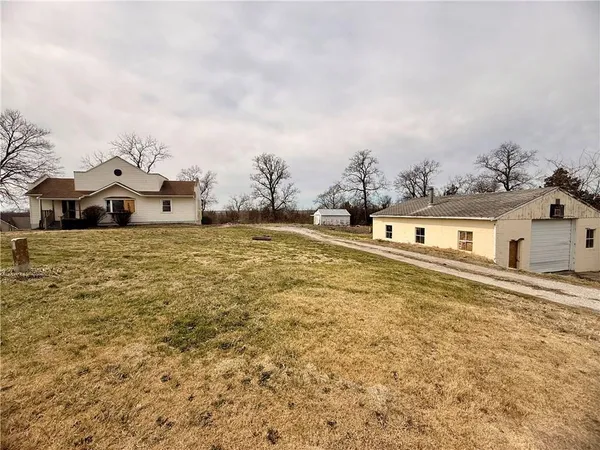 $30,400 | 19994 State Route, Cosby, MO 64436