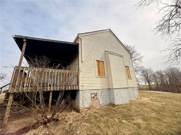 $30,400 | 19994 State Route, Cosby, MO 64436