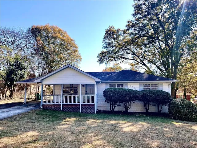 $2,000 | 2047 Panstone Court Southwest, Marietta, GA 30060