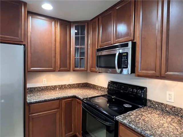 $2,000 | 2047 Panstone Court Southwest, Marietta, GA 30060