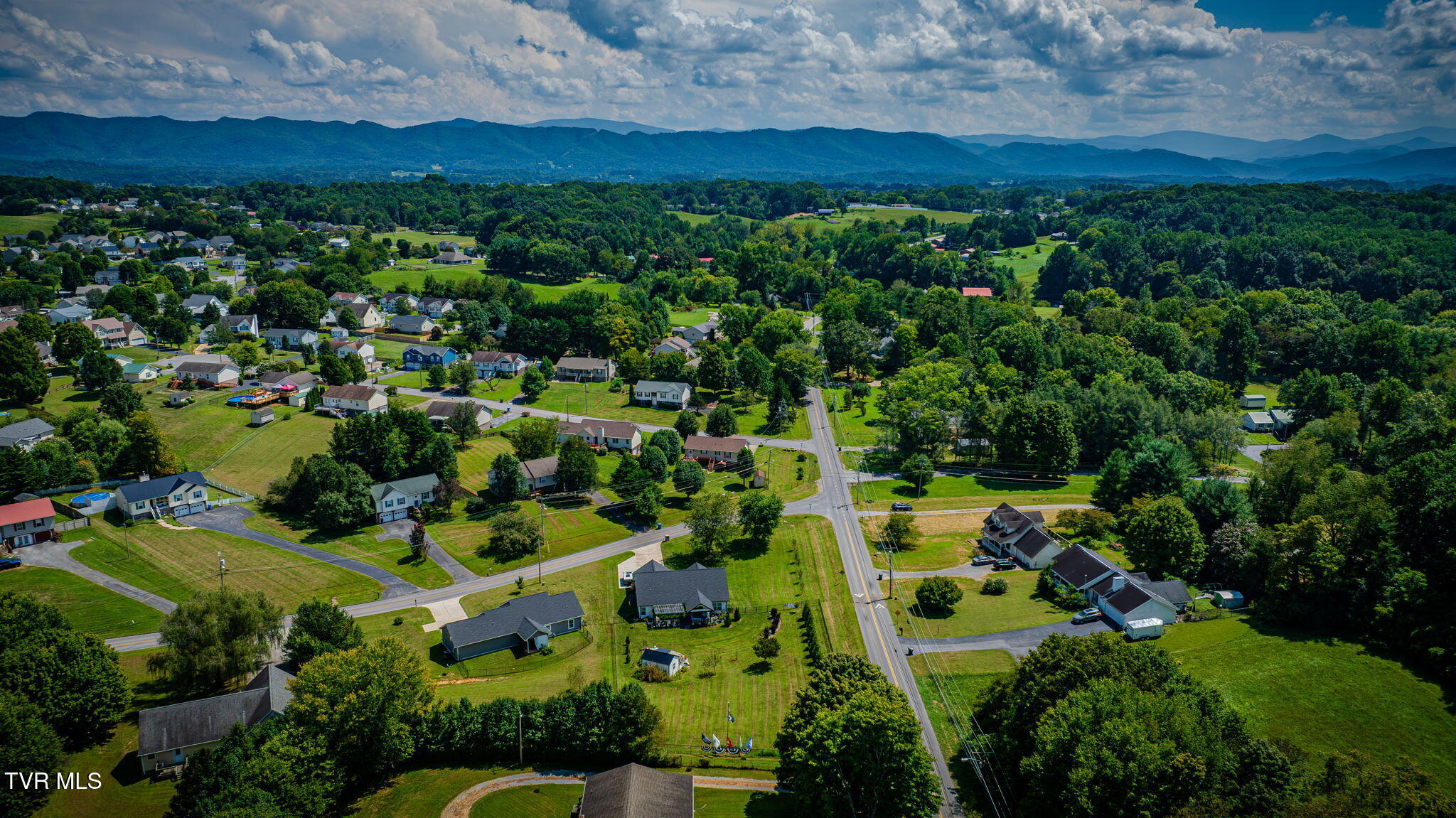 107 Stage Road Jonesborough, TN 37659 - Photo 28 of 32 103