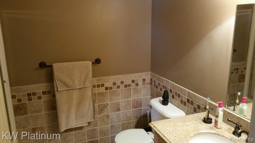 5811 State Road Fort Gratiot, MI 48059 - Photo 18 of 27 UPDATED FULL BATH UPSTAIRS