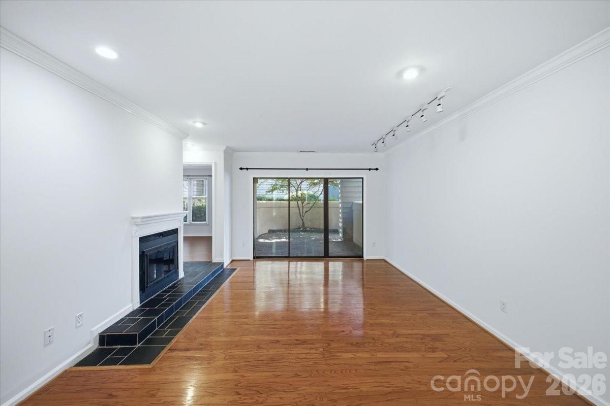 232 Queens Road, Unit 37 Charlotte, NC 28204 - Photo 8 of 31