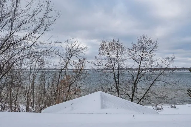 $795,000 | 21321 Trailside Lane, Merrifield, MN 56465