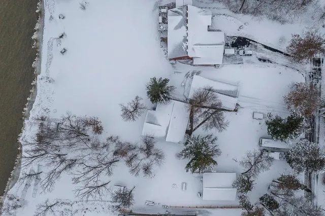 $795,000 | 21321 Trailside Lane, Merrifield, MN 56465