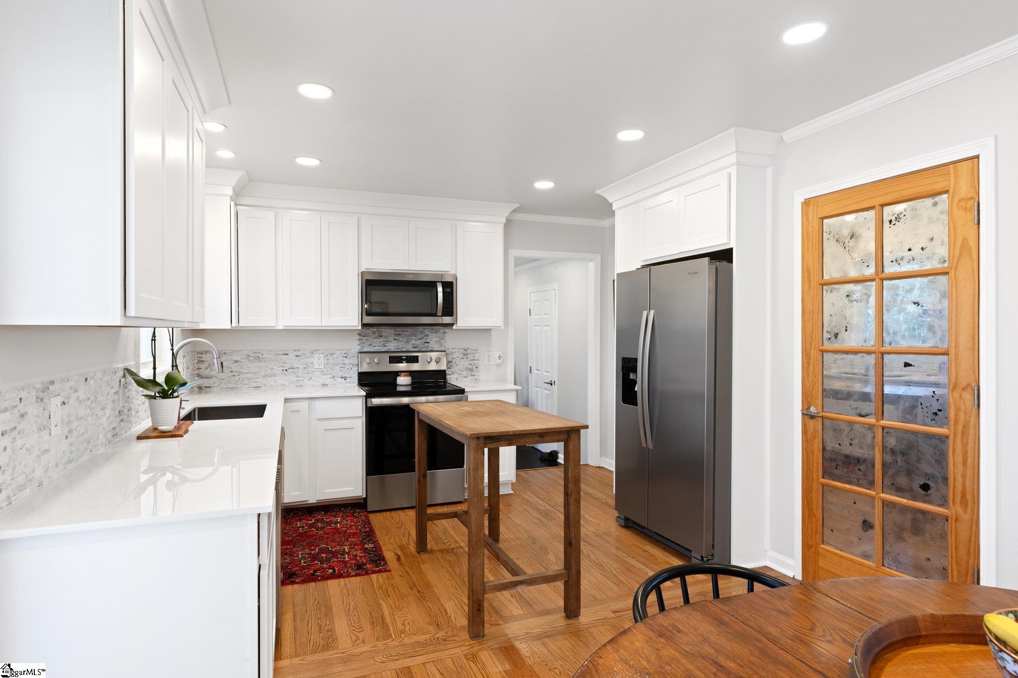 1 Farmington Road Greenville, SC 29605 - Photo 12 of 29