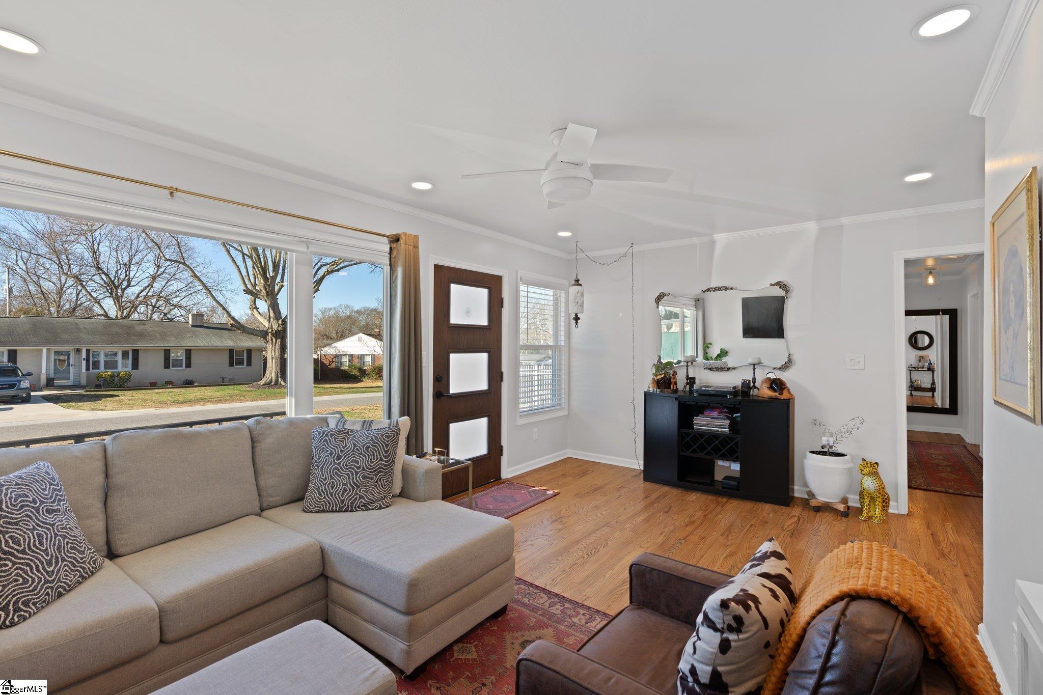 1 Farmington Road Greenville, SC 29605 - Photo 8 of 29