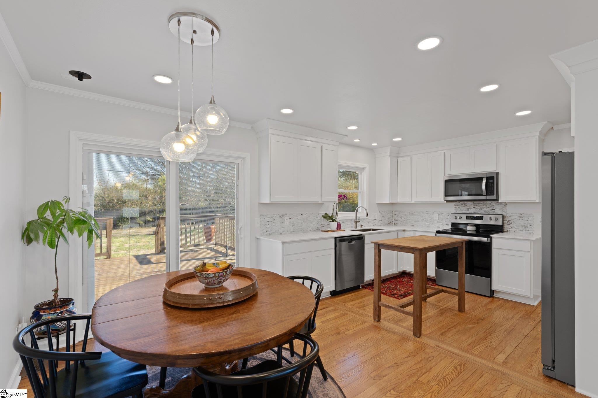 1 Farmington Road Greenville, SC 29605 - Photo 10 of 29