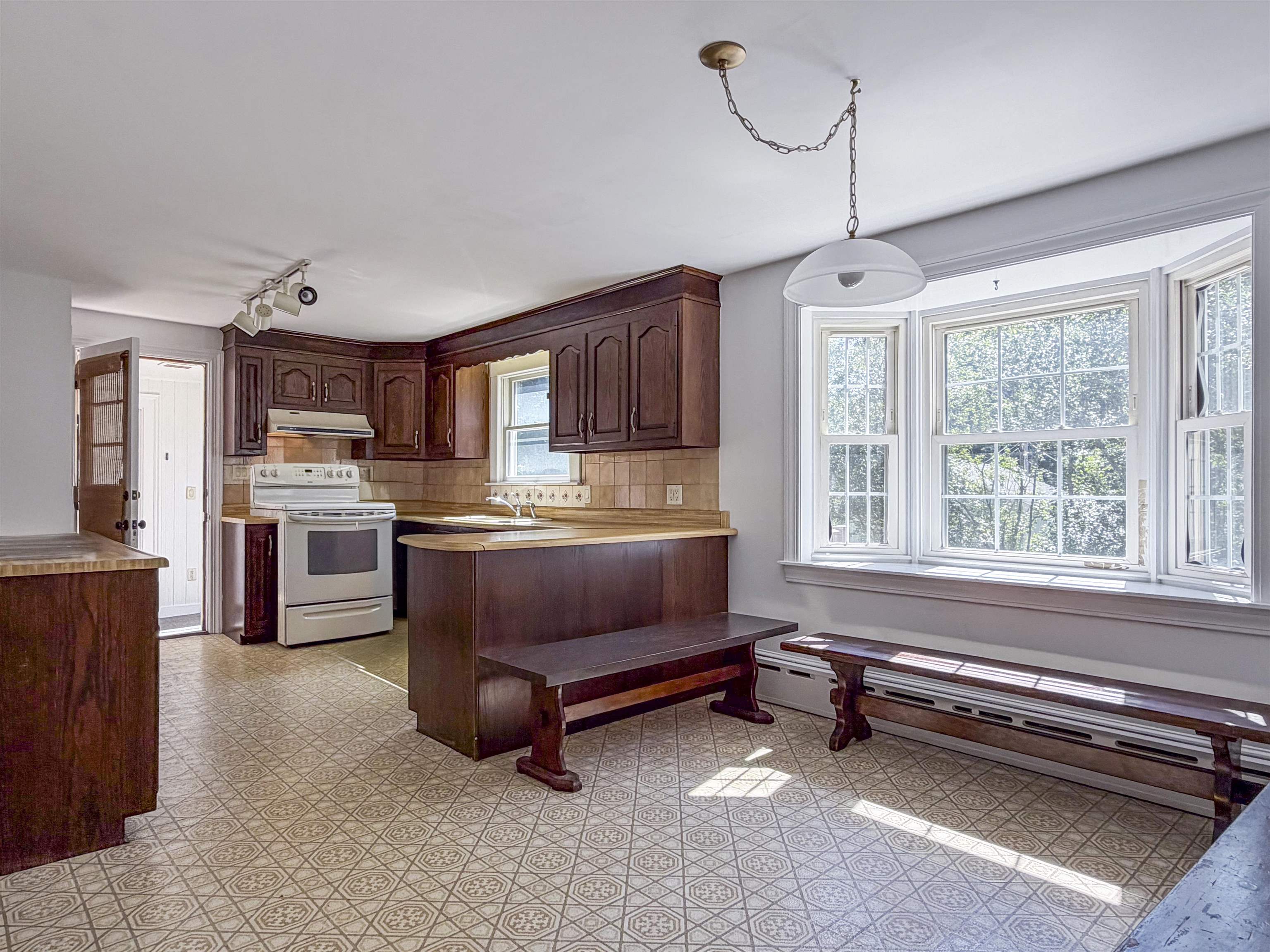 172 Cable Road Rye, NH 03870 - Photo 12 of 34 Gallery Image 12
