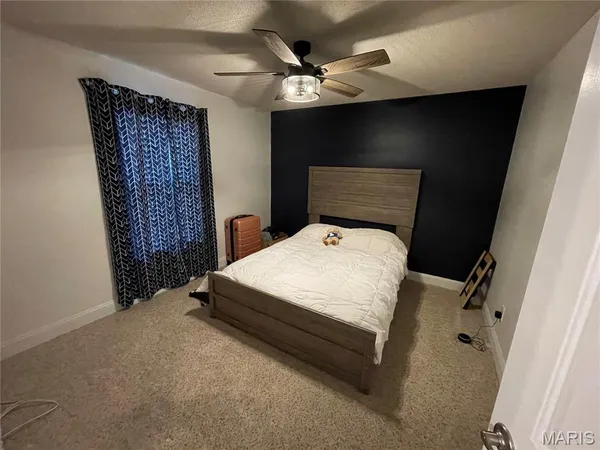 $180,000 | 3417 Country Stone Manor Drive, Unit F, Manchester, MO 63088