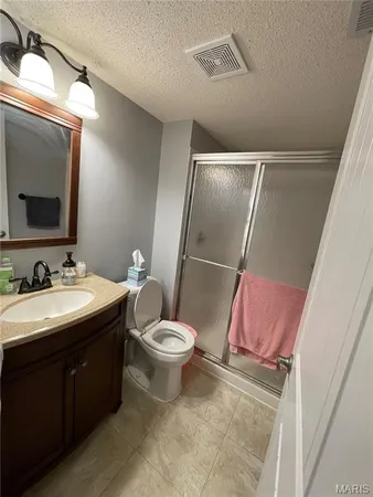 $180,000 | 3417 Country Stone Manor Drive, Unit F, Manchester, MO 63088