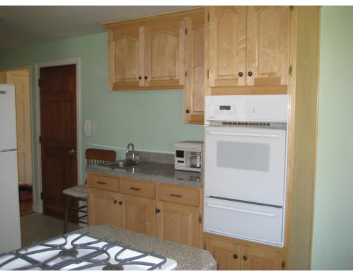 10 Country Club Road Acton, MA 01720 - Photo 6 of 16 Gallery Image 6