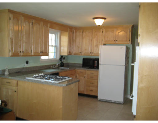 10 Country Club Road Acton, MA 01720 - Photo 7 of 16 Gallery Image 7