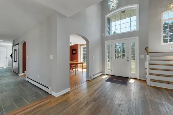 $775,000 | 47 Little Mill Road, Sandown, NH 03873