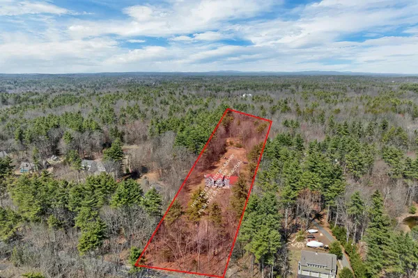 $775,000 | 47 Little Mill Road, Sandown, NH 03873