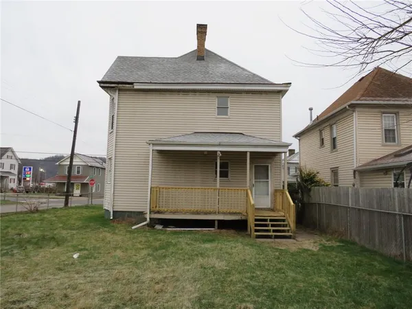$99,900 | 1203 2nd Avenue, Conway, PA 15027
