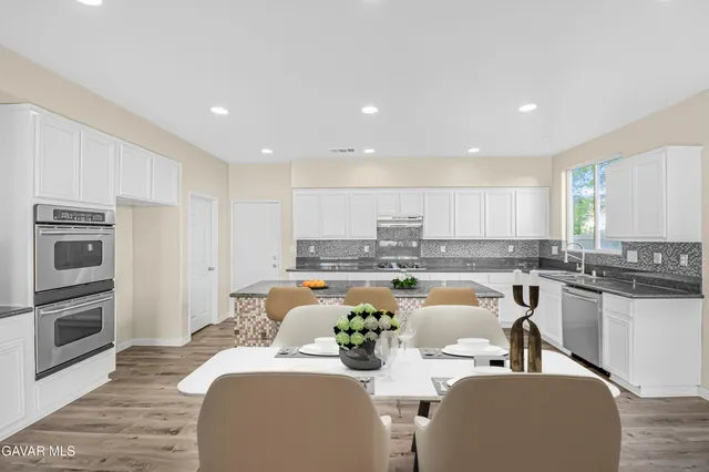 $699,990 | 2215 Cork Oak Street, Palmdale, CA 93551