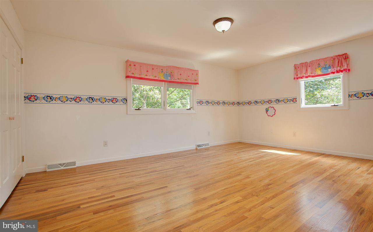 4720 Pine Ridge Road Harrisburg, PA 17110 - Photo 17 of 25 Bedroom #3