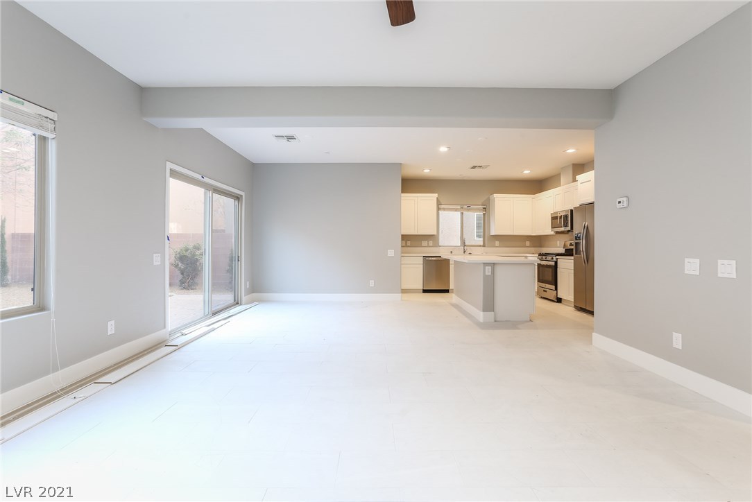 2325 Rue Royale Street Henderson, NV 89044 - Photo 12 of 30 Gallery Image 12